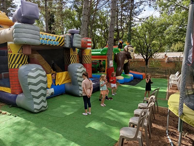 Parc d'attractions pour enfants dès 3 ans — Ti'Tom Racing à Saint-Cézaire-sur-Siagne